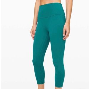 Lululemon Align Crop 21